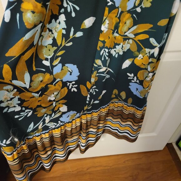 Du Jour Dark Green Floral Boho 3/4 Sleeve Faux Wrap Maxi Dress Size Medium - Picture 8 of 11